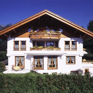 Haus Lupfer Apartment